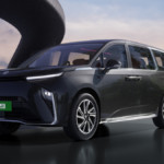MG M9 EV price India